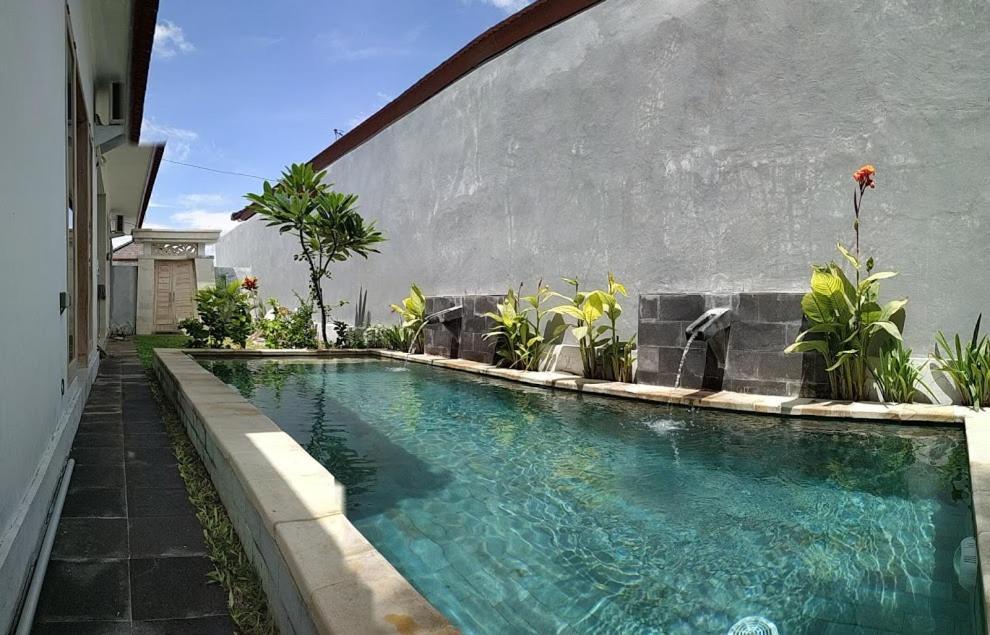 Villa Santika Banjar  Екстериор снимка